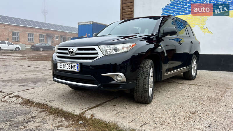 2011 toyota highlander