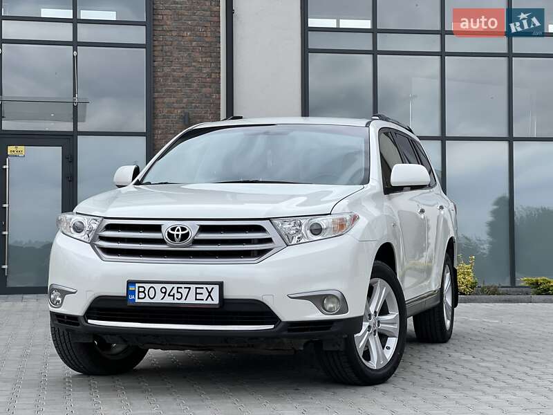 2011 toyota highlander