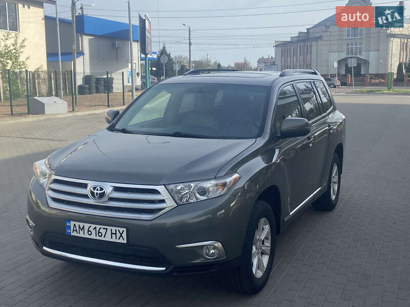 2012 toyota highlander