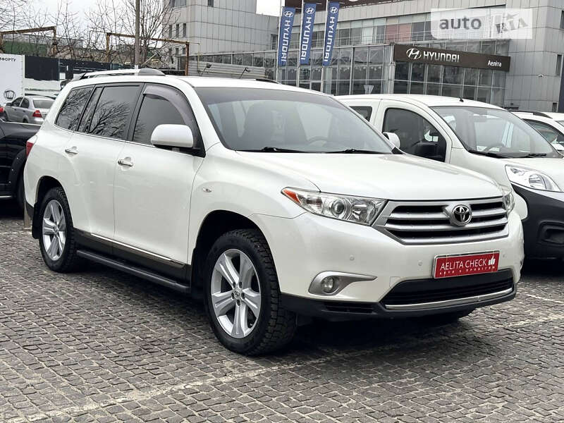 2013 toyota highlander