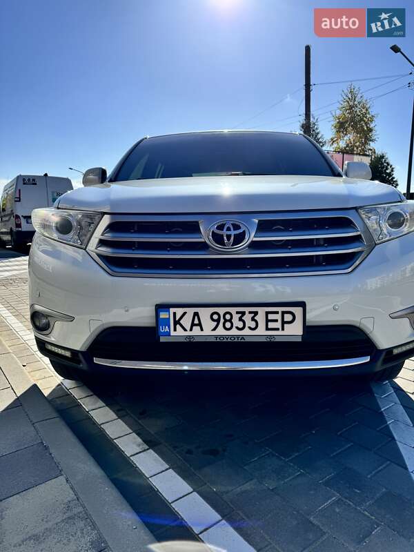 2013 toyota highlander