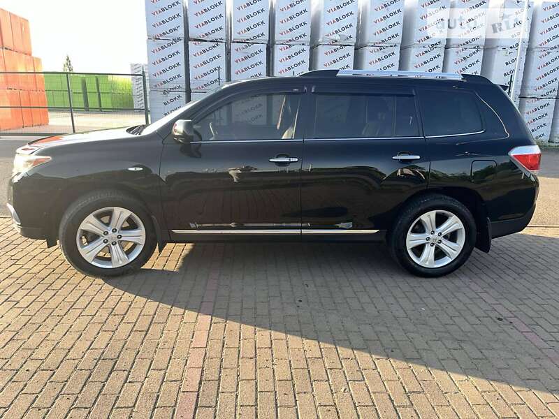 2013 toyota highlander