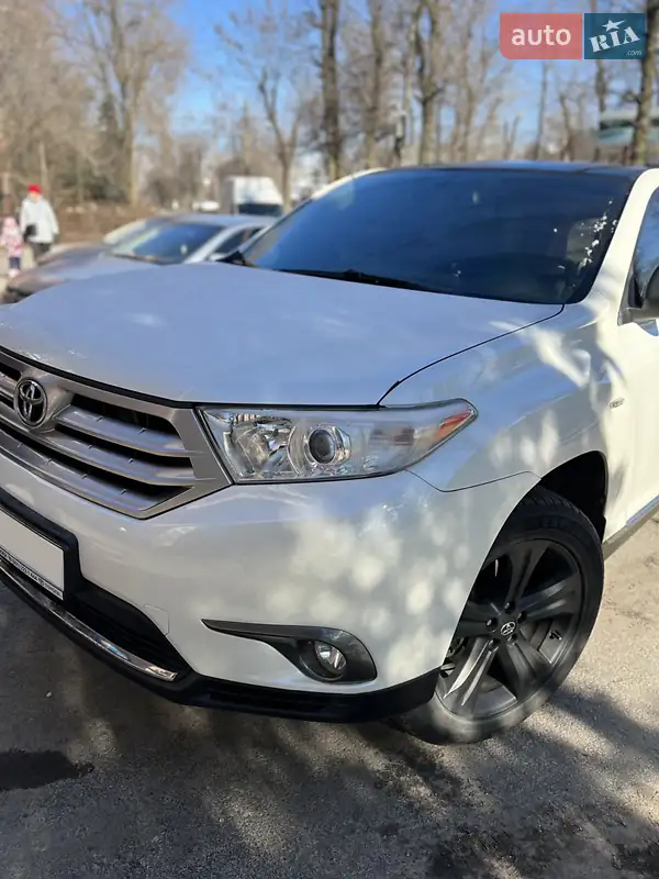 2013 toyota highlander
