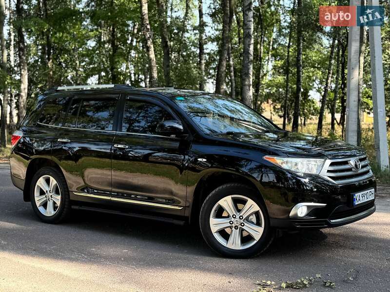 2011 toyota highlander