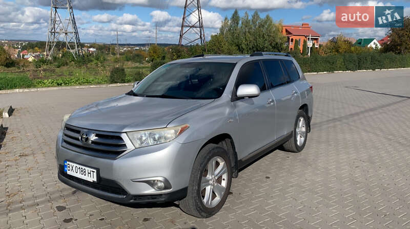 2012 toyota highlander