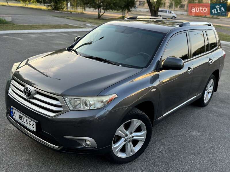 2011 toyota highlander