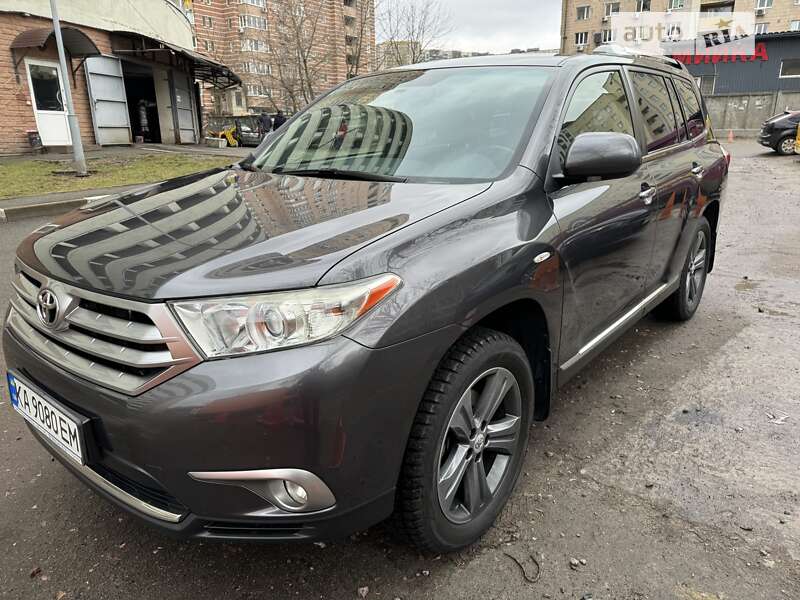 2012 toyota highlander