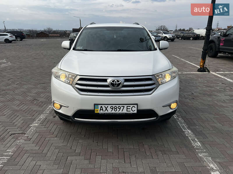 2013 toyota highlander