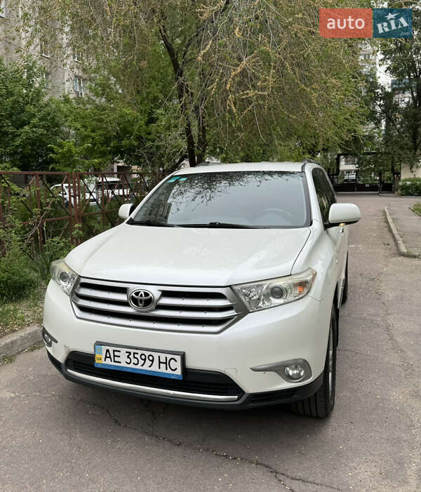 2012 toyota highlander