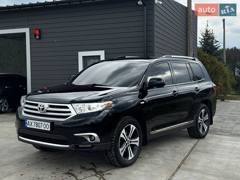 2011 toyota highlander