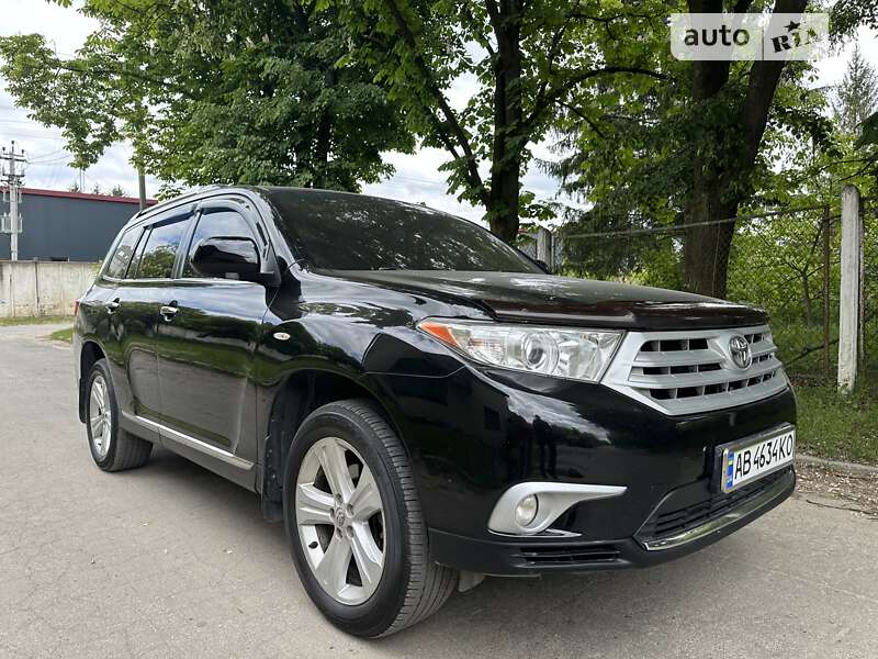 2011 toyota highlander