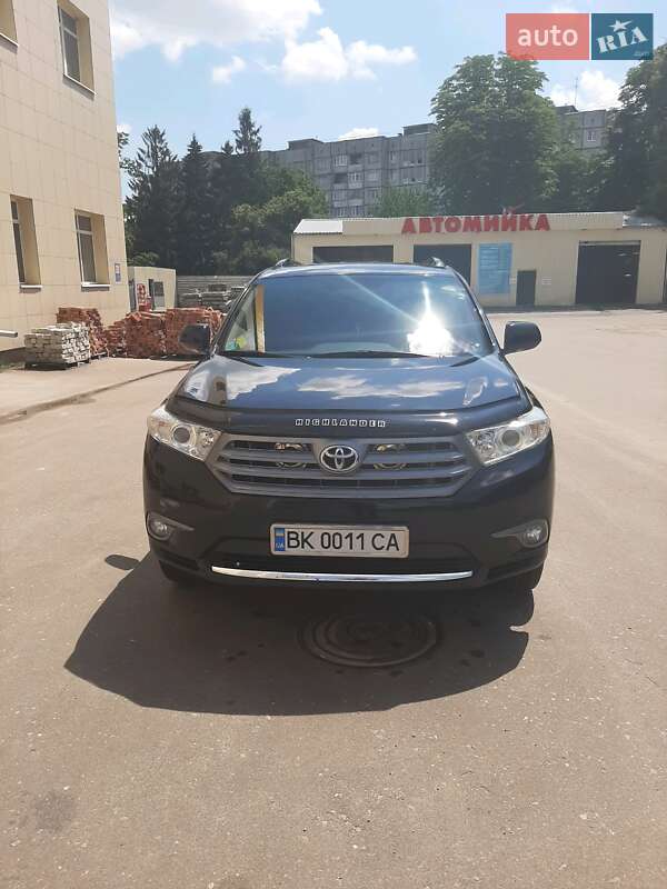 2010 toyota highlander