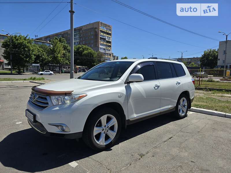 2011 toyota highlander