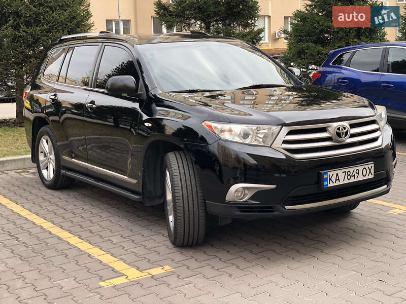 2012 toyota highlander