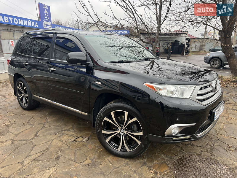 2012 toyota highlander