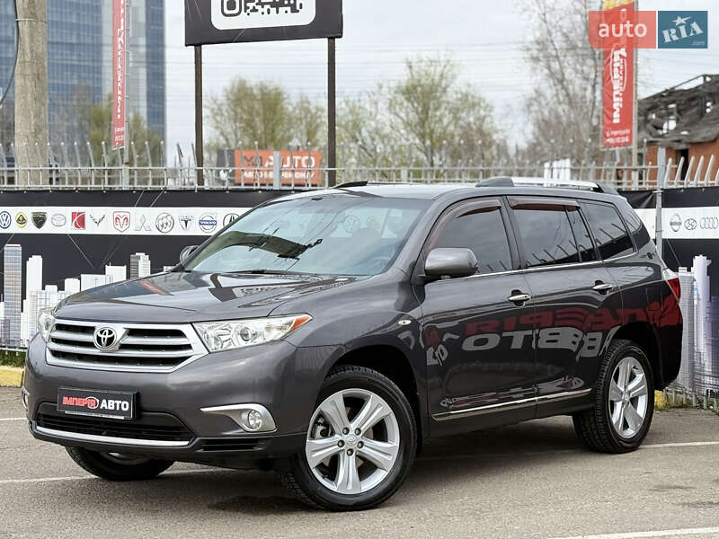 2012 toyota highlander