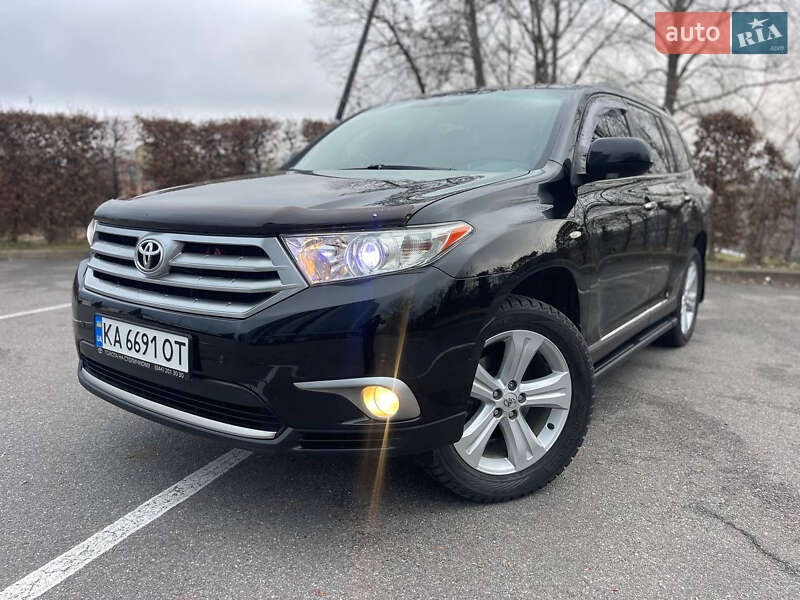 2012 toyota highlander