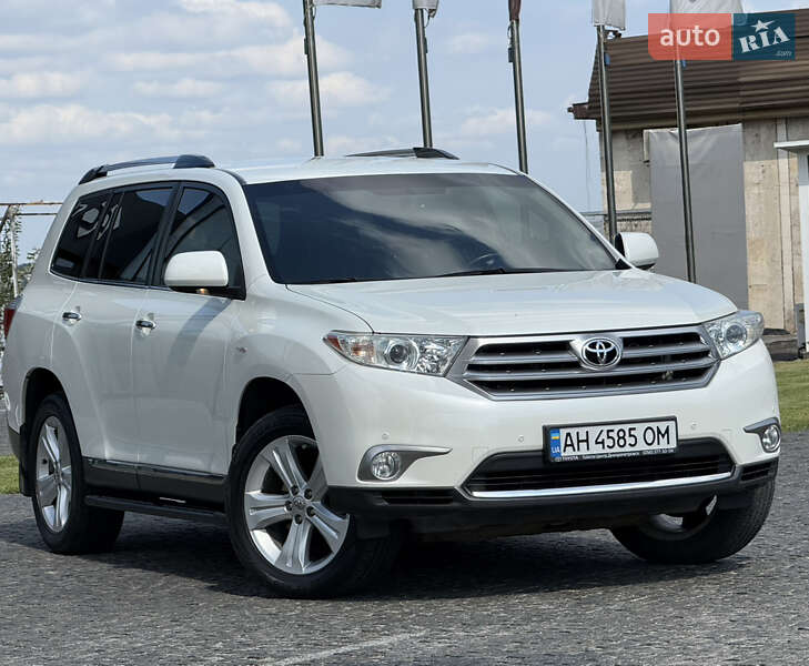 2013 toyota highlander