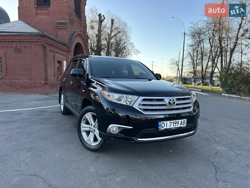 2011 toyota highlander