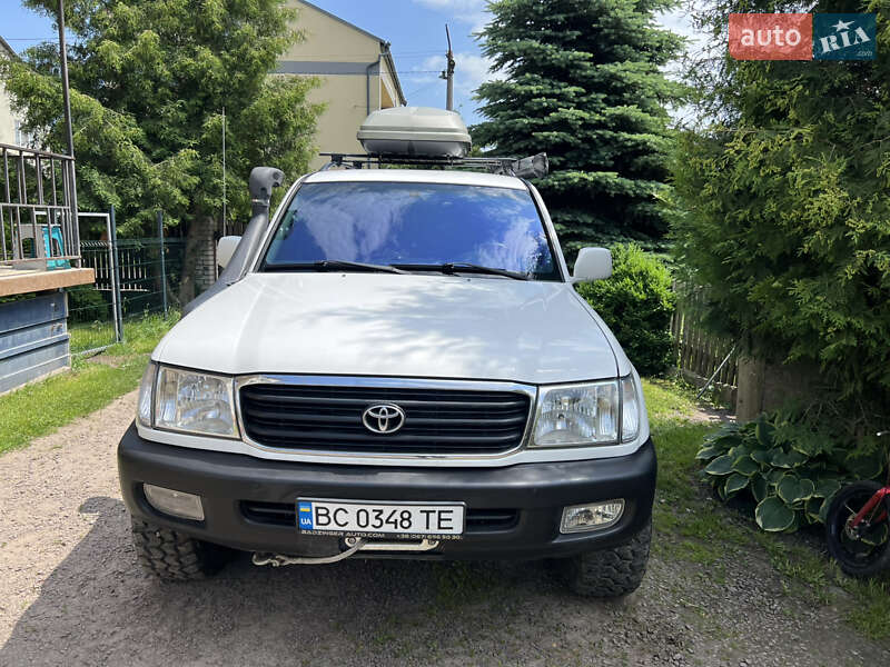 2001 toyota land cruiser