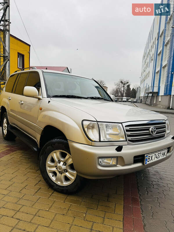2004 toyota land cruiser