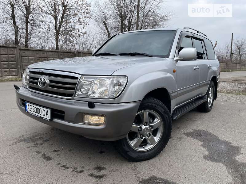 2006 toyota land cruiser 100