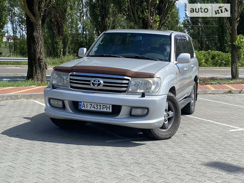 2006 toyota land cruiser 100