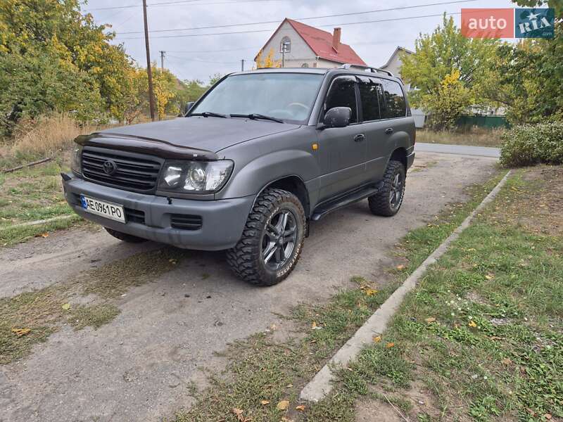 2003 toyota land cruiser