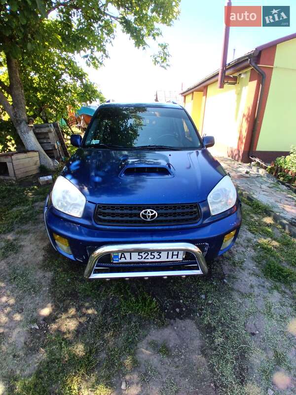 2001 toyota rav4