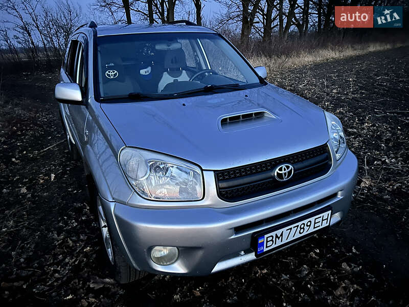 2005 toyota rav4