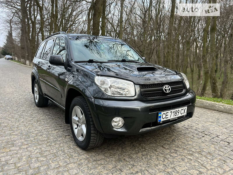 2005 toyota rav4