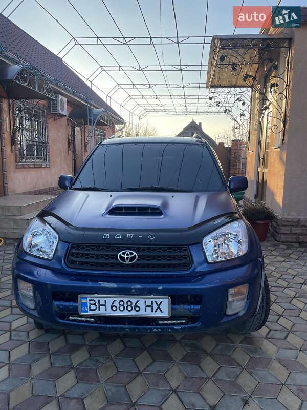 2002 toyota rav4