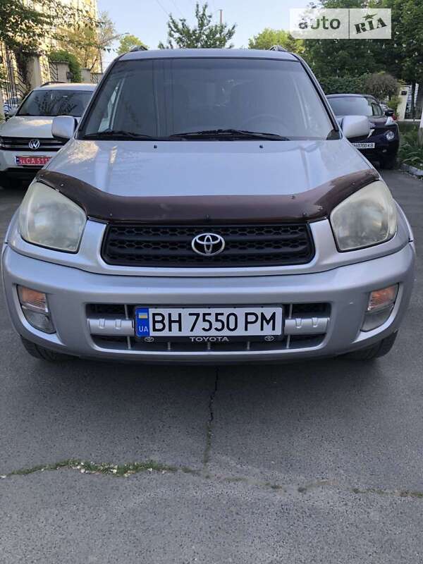 2002 toyota rav4