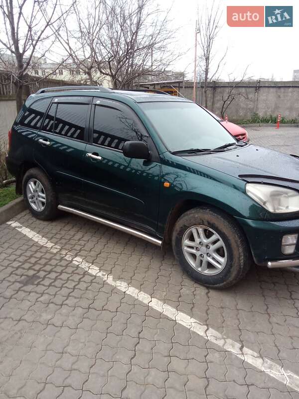2003 toyota rav4