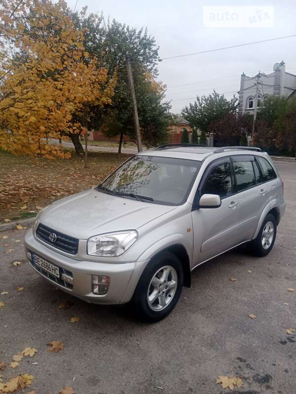 2002 toyota rav4