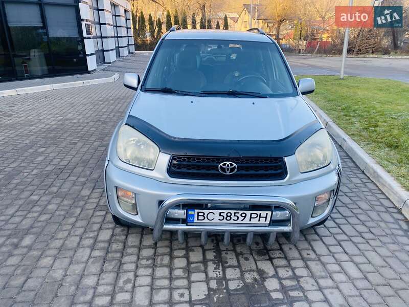 2003 toyota rav4