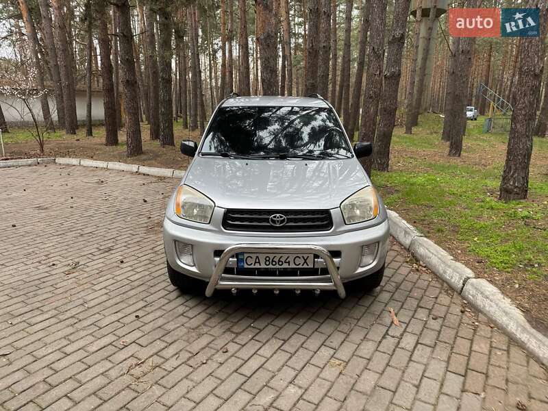 2003 toyota rav4