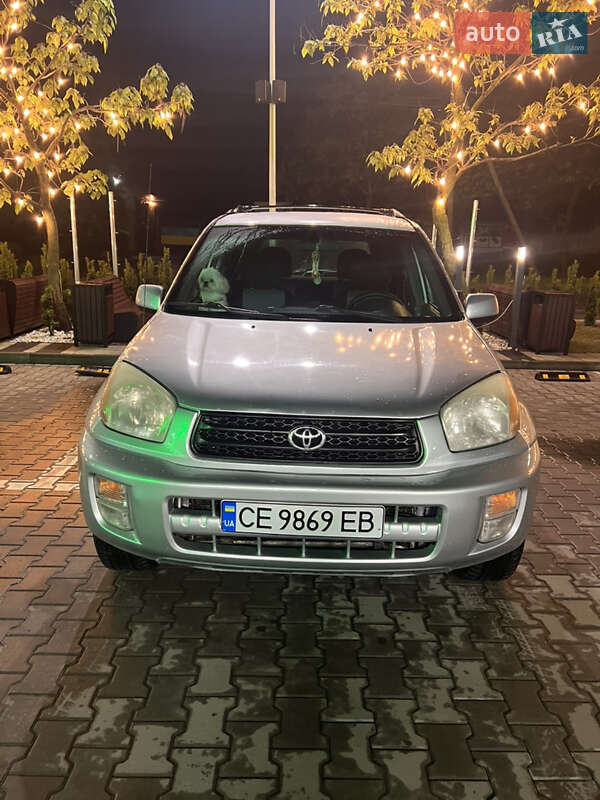 2003 toyota rav4