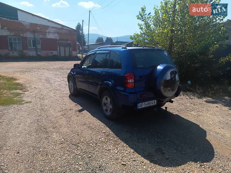 2005 toyota rav4