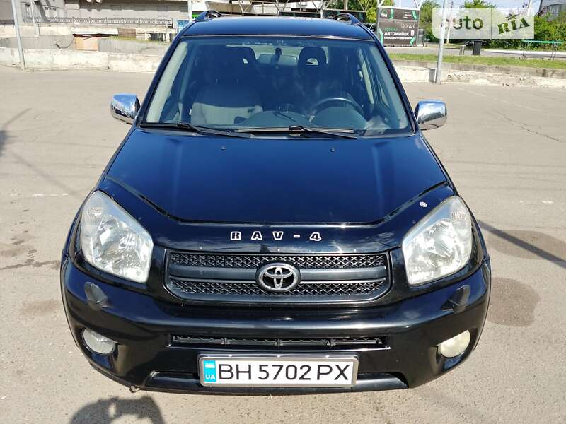 2004 toyota rav4