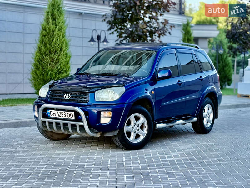 2001 toyota rav4
