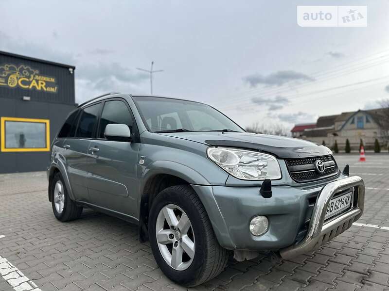 2005 toyota rav4