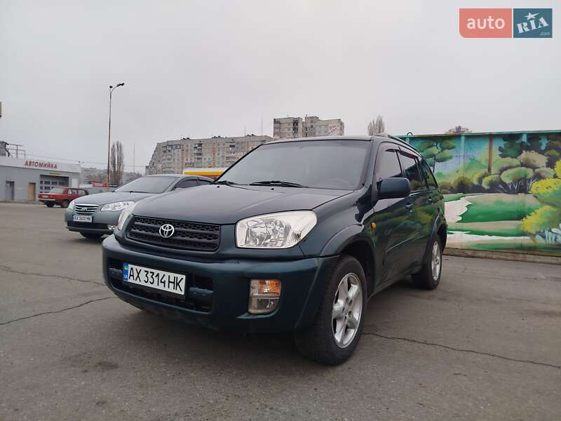 2002 toyota rav4