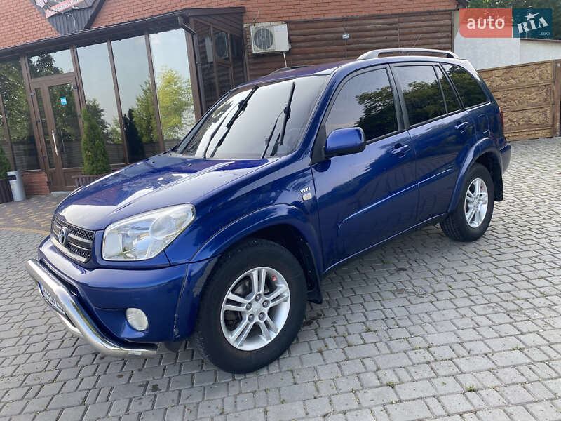 2003 toyota rav4