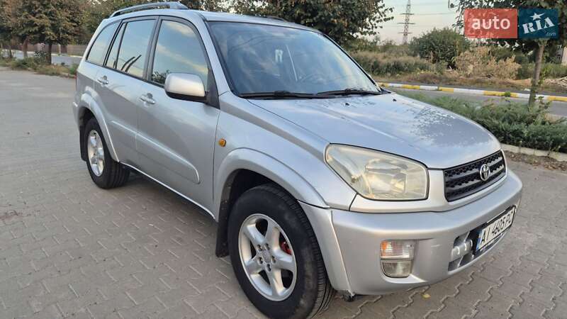 2001 toyota rav4