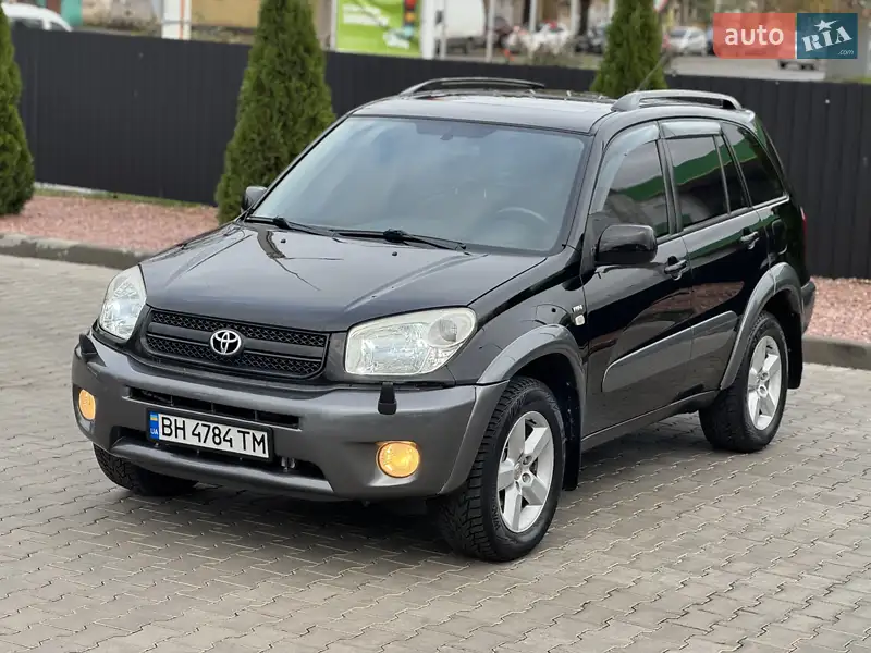 2004 toyota rav4