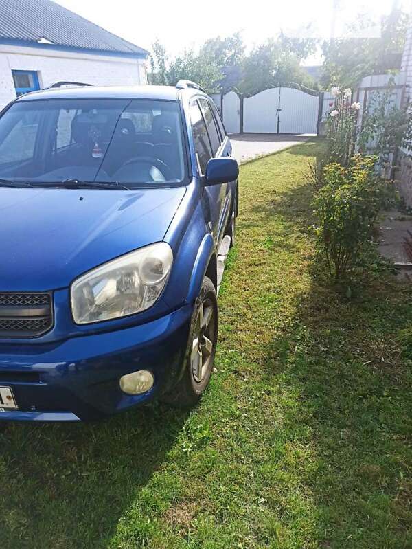 2005 toyota rav4