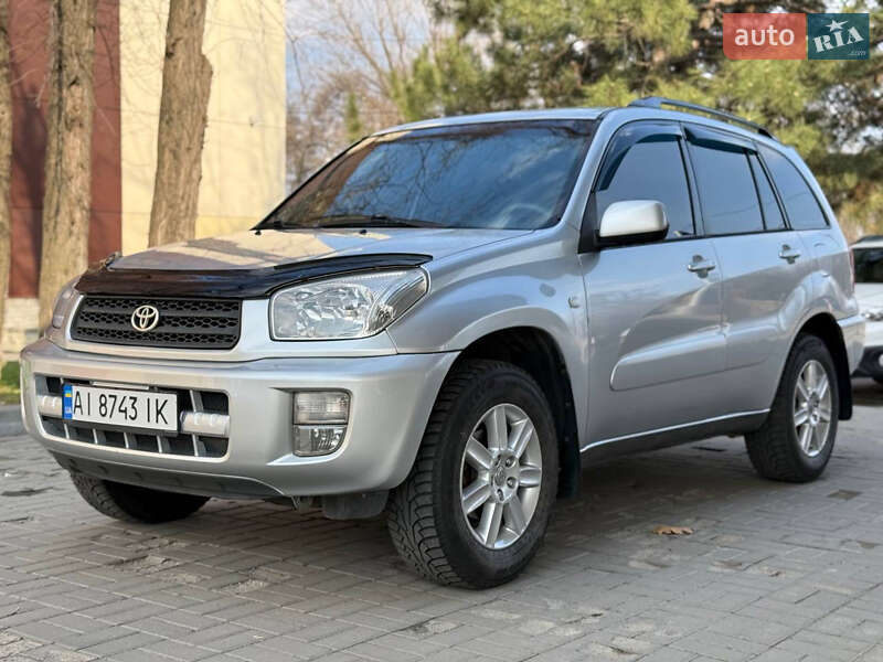2001 toyota rav4