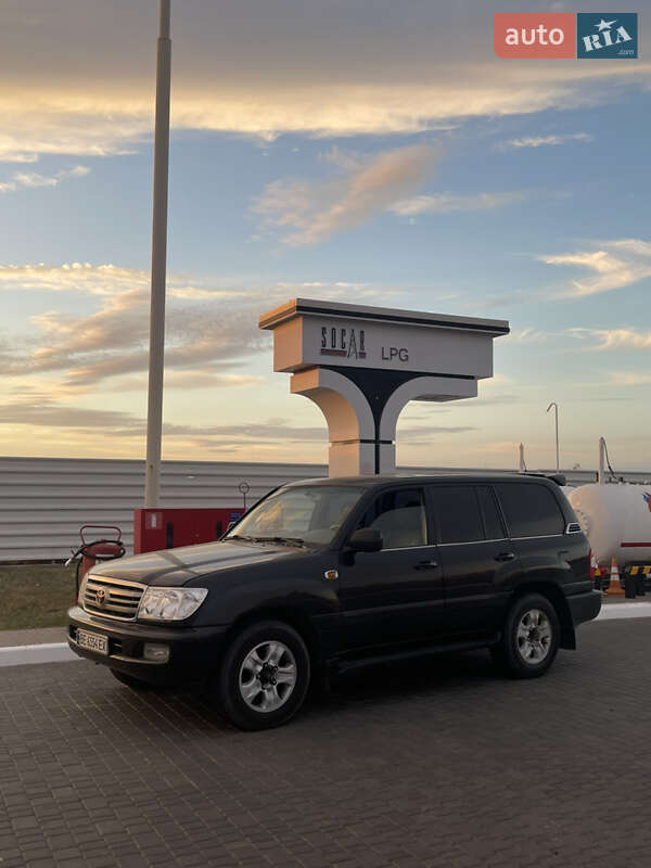 2007 toyota land cruiser 100
