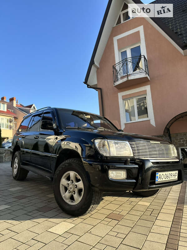 2003 toyota land cruiser